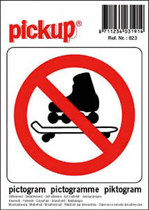 skate en rolschaatsen verboden 10 x 10 cm